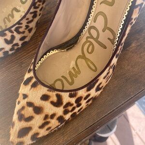 Sam Edelman Leopard pumps